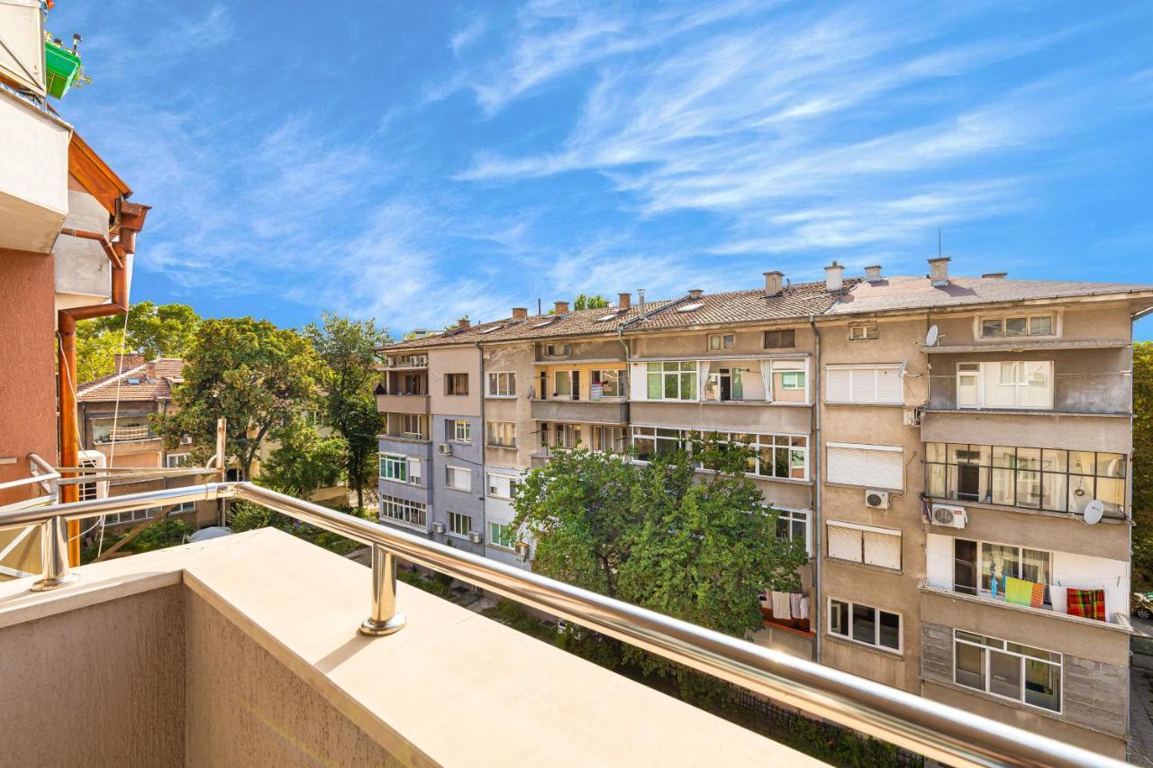 Modernly-Designed 1Bd Apartment With A Nice Terrace Plovdiv Exterior photo
